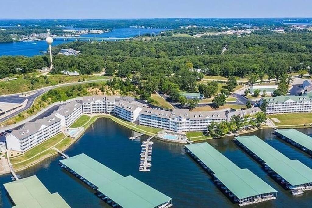 Family Fun Lakefront Condo At Parkview Bay Osage Beach Zewnętrze zdjęcie